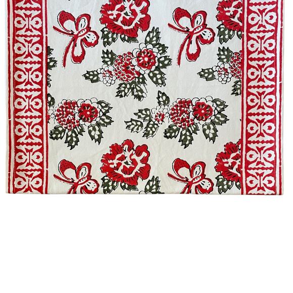 Tiramisu Block Print Cotton Table Runner 14x108 Pink & Red Floral Butterfly NEW - Picture 2 of 12
